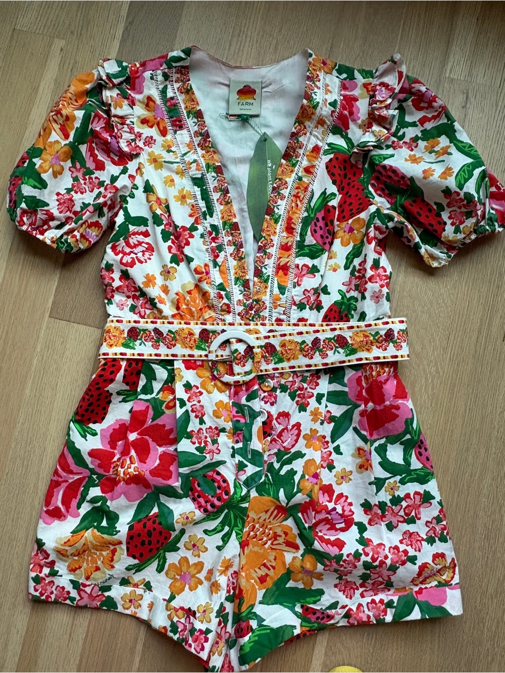 Farm Rio Romper- Small - Picture 4 of 8